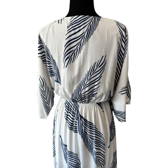 Baltic Born Cornith Maxi Dress Size MEDIUM Blue White Tropical Beach Wrap - Picture 4 of 11